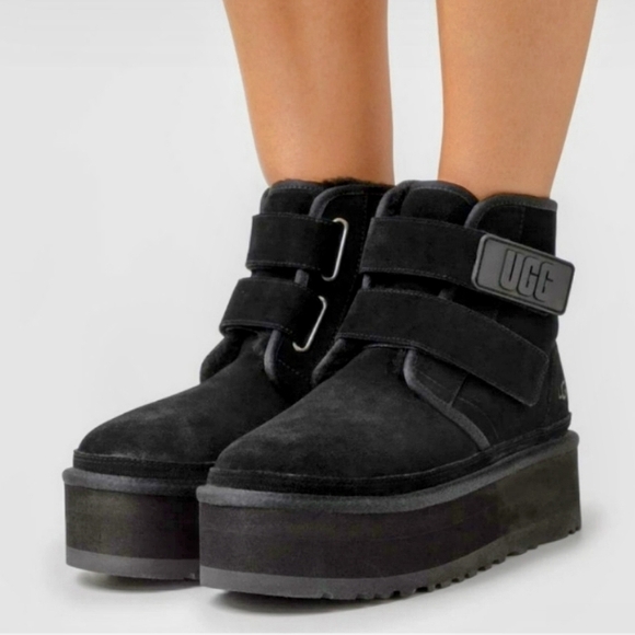 UGG Women's Black Platform Boots - Picture 1 of 9
